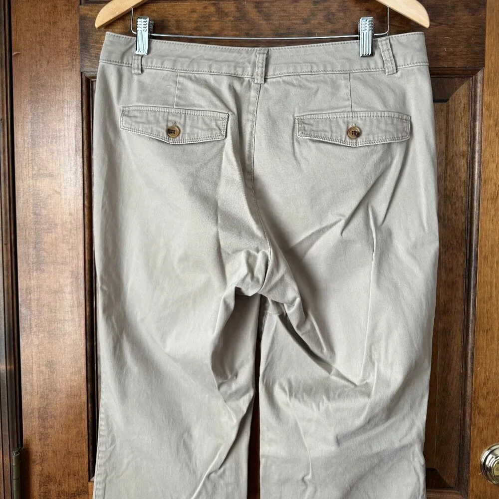 Dockers pants khaki